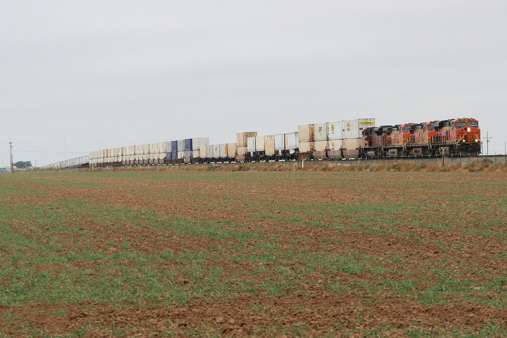 BNSF WB intermodal